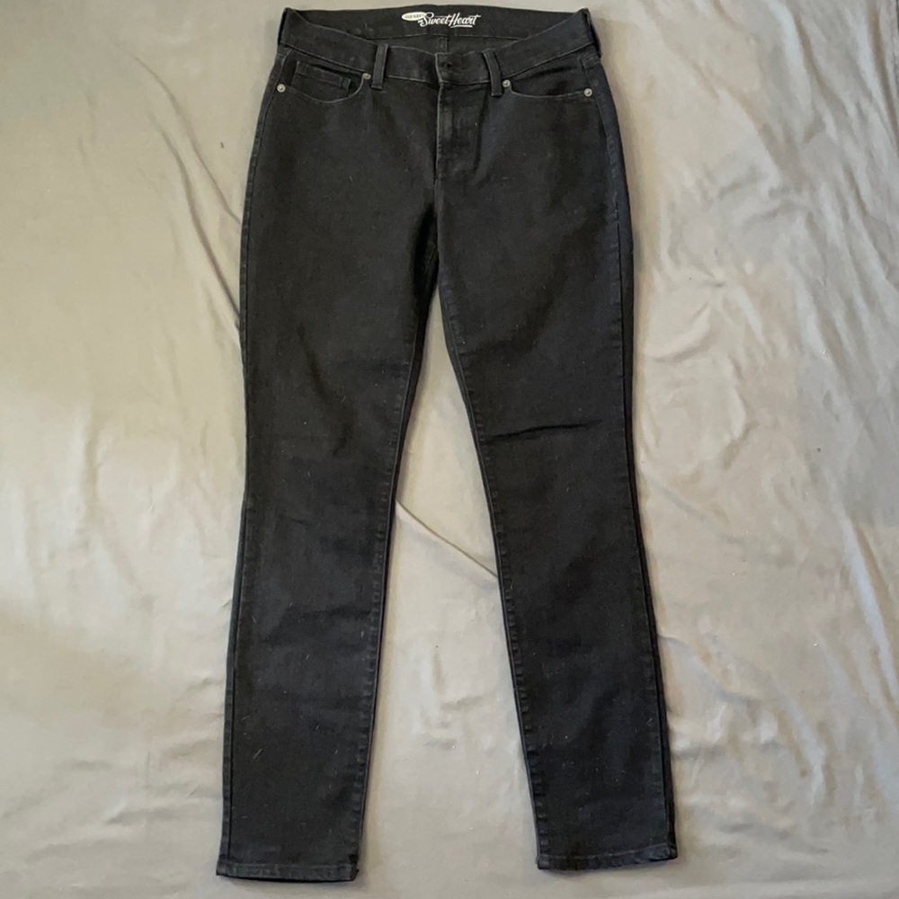 Clearance $7 Old Navy sweetheart size 8 black jeans